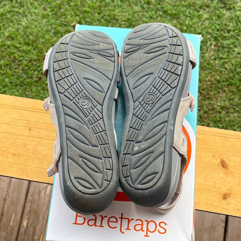 BareTraps Women's Sandals - Cream and Gray - Picture 5 of 6